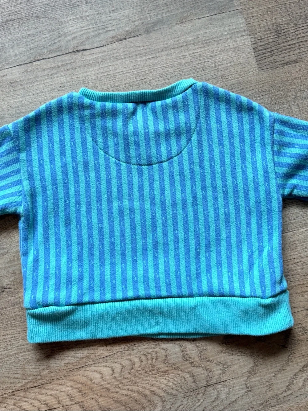 Nike Kids Teal & Blue Striped Long-Sleeve Bodysuit with Yellow Logo